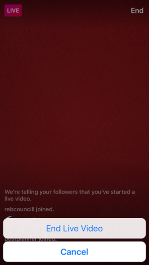 Napauta lopetuspainiketta lopettaaksesi Instagram Live -lähetyksen.