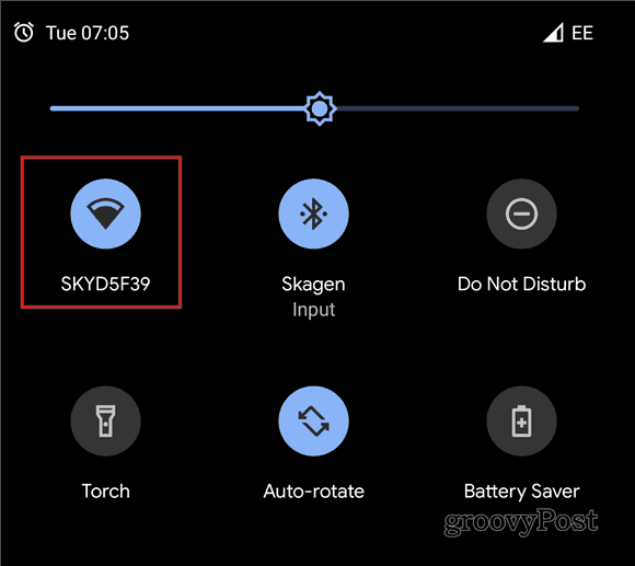 Android 10 jakaa WiFi-QR-koodin