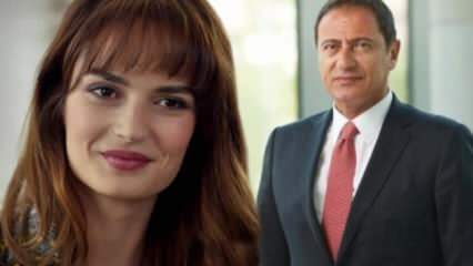 Näyttelijä Selin Demiratar naimisissa liikemiehen Mehmet Ali Çebi kanssa