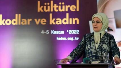 Emine Erdogan on KADEMin viides presidentti. Kansainvälinen naisten ja oikeuden huippukokous