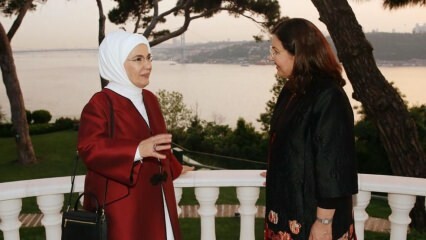 Ensimmäinen rouva Erdoğan tapaa Irakin presidentin vaimon Serbagh Salihin