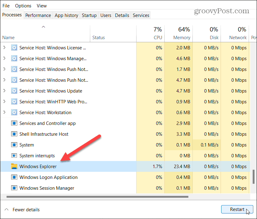 käynnistä Windows Explorerin tehtävähallinta uudelleen