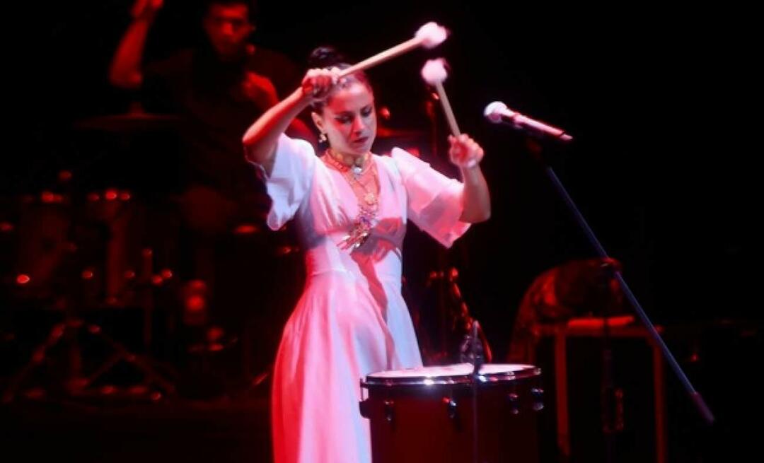 Emel Mathlouthi "Omistan Istanbulin konserttini palestiinalaisille"