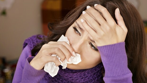 Mikä on allergia? Mitkä ovat allergisen nuhan oireet? Kuinka monta tyyppiä allergioita on?