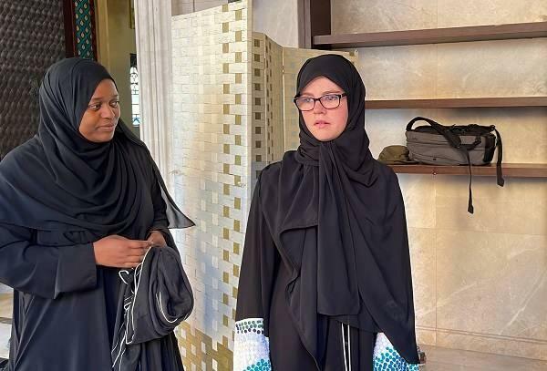 2 turistia kääntyi islamiin Qatarissa
