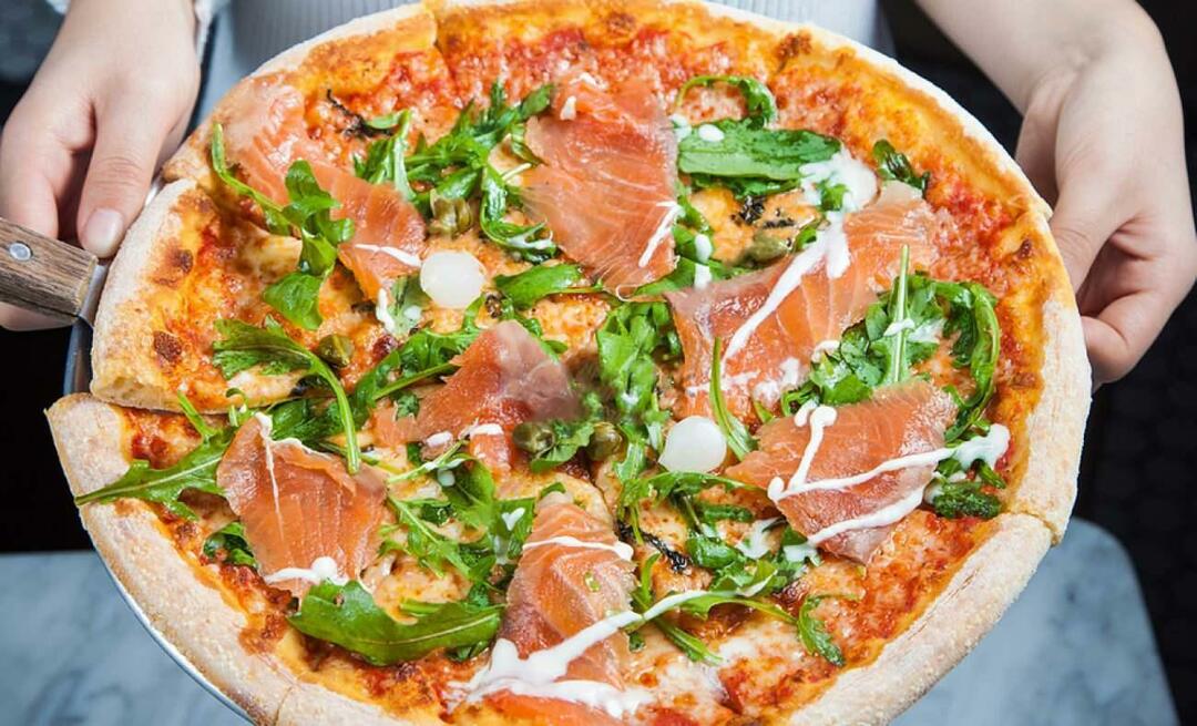 Kuinka tehdä lohipizzaa? Upea savuslohen pizza resepti