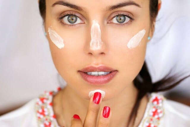 Oikean ihon puhdistaminen: Pidä tauko meikistä