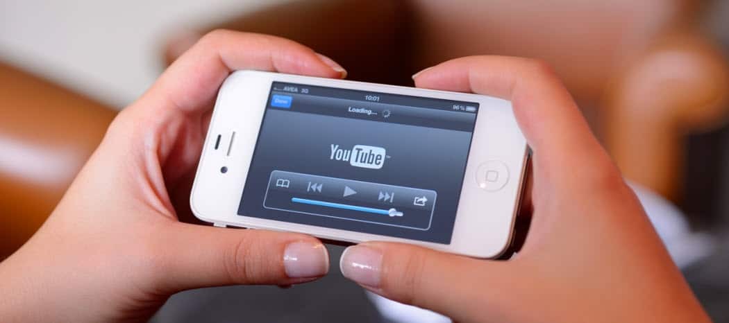 Kuinka estää YouTube-sovellusta toistamasta videoita automaattisesti kotisyötteessä