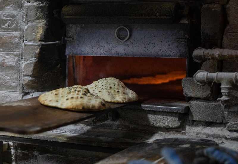 Kuinka tehdä ottomaanityyppinen leipä? Herkullinen leivän resepti