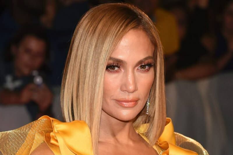 Kuuluisa laulaja Jennifer Lopez keskeytti häät koronaviruksen takia!