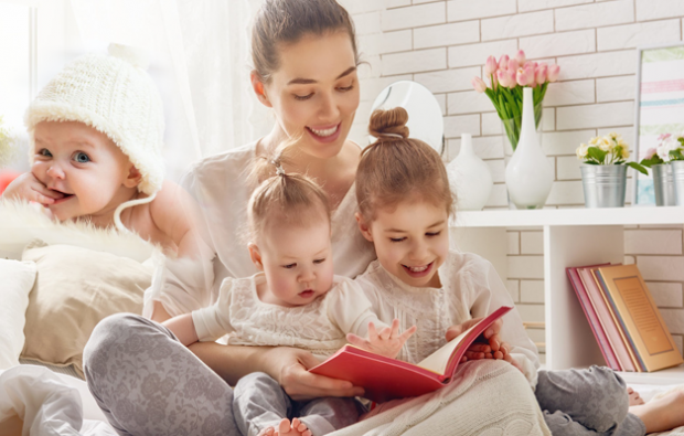 Kirjan lukemisen edut vauvoille