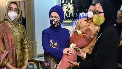 First Lady Erdoğan osallistuu Indonesian promootiohankkeeseen