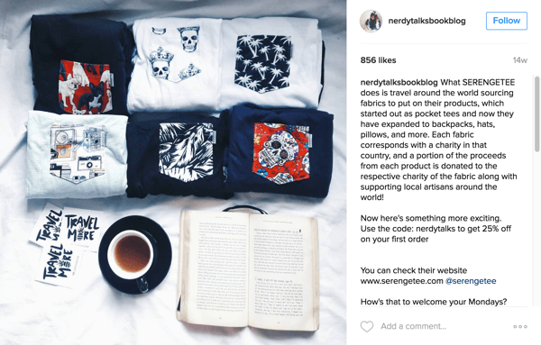 Nerdy Talks Book Blog sisältää Serengetee-tuotteita ja ilmoittaa seuraajille syystä Instagramissa.