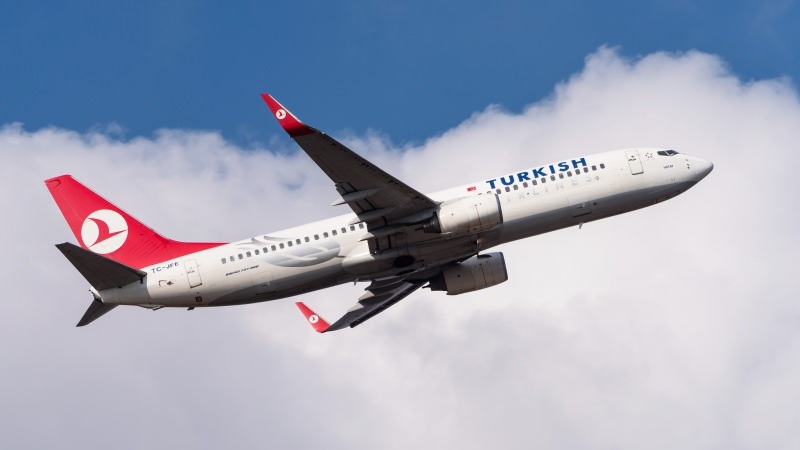 Kuinka ostaa halpa lentolippu? Turkish Airlines -lipputarjoukset