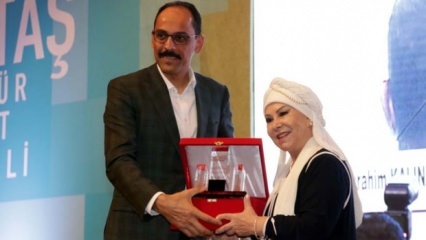 Turkkilaisen kansanmusiikin legenda sai Bedia Akartürk -palkinnon