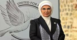 Emine Erdoğan jakoi sen! Yhteinen kutsu One Heart for Palestine -huippukokoukselta