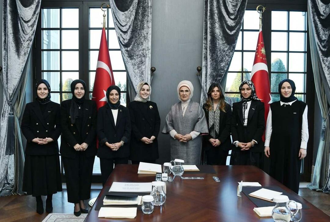 Emine Erdoğan tapasi MUSIADin naisten komitean