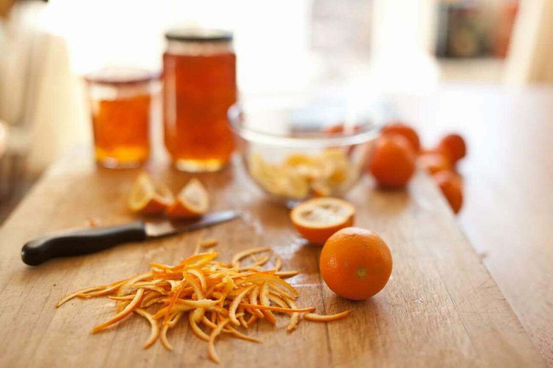 Mitkä ovat helpoimmat reseptit appelsiineista? Makean tuoksuisia appelsiinijälkiruokareseptejä