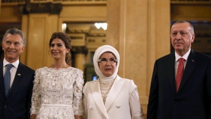 Ensimmäinen rouva Erdoğan toivotettiin tervetulleeksi Argentiinan G20-huippukokoukseen