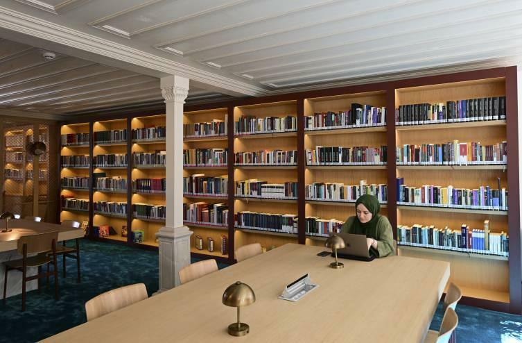 Ahmet Kalyoncun kirjasto