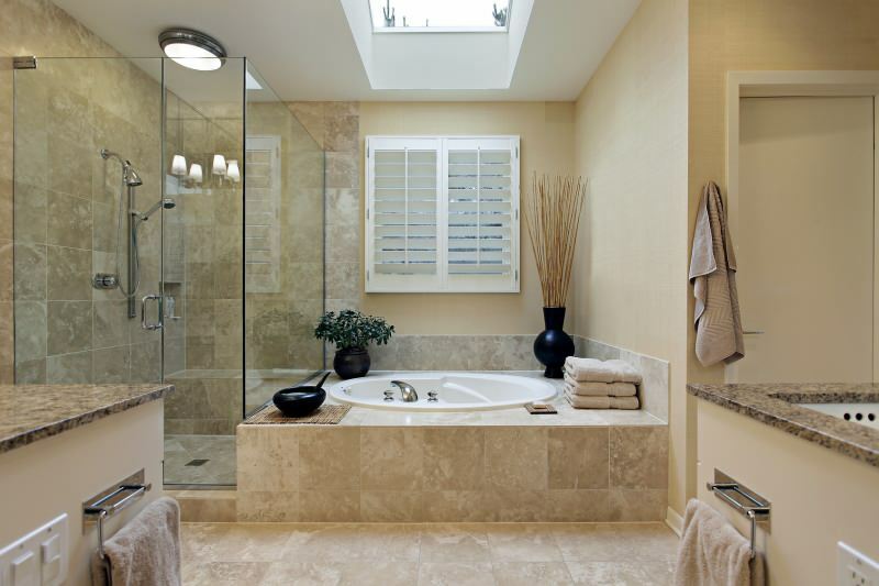 Kuinka monta neliömetriä kylpyhuoneen ja suihkukaapin tulisi olla ihanteellinen?