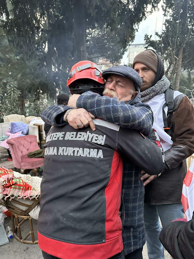 Orhan Aydınin tytär kuoli raunioiden alla