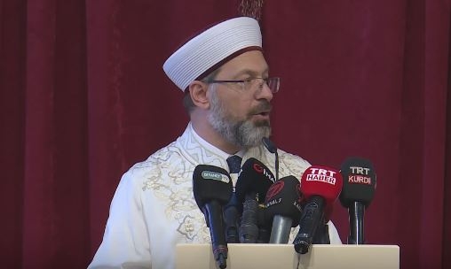 Uskonnollisten asioiden päällikkö, Erbaş: Suoritamme tarawih-rukouksen 300 tuhannen ihmisen kanssa