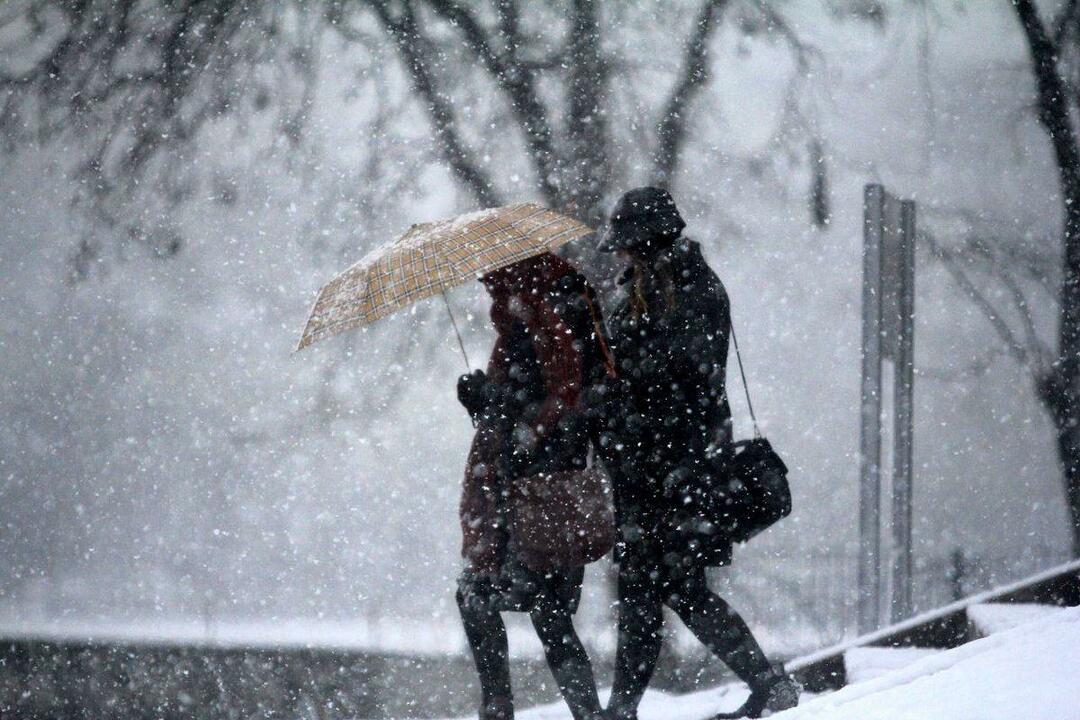 Milloin Istanbulissa sataa lunta?