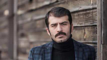 Näyttelijä Ufuk Bayraktar tuomittiin 4 vuoden ja 2 kuukauden vankeuteen