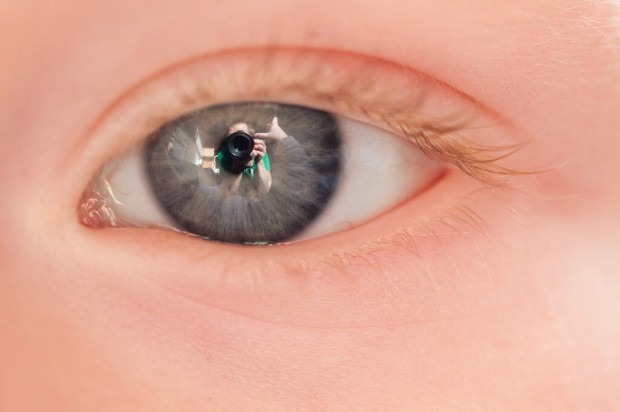 Kuinka silmien väri muodostuu vauvoilla