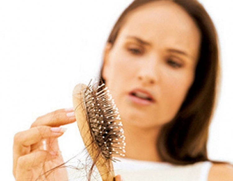 Estääkö hiusten raapiminen menetystä?