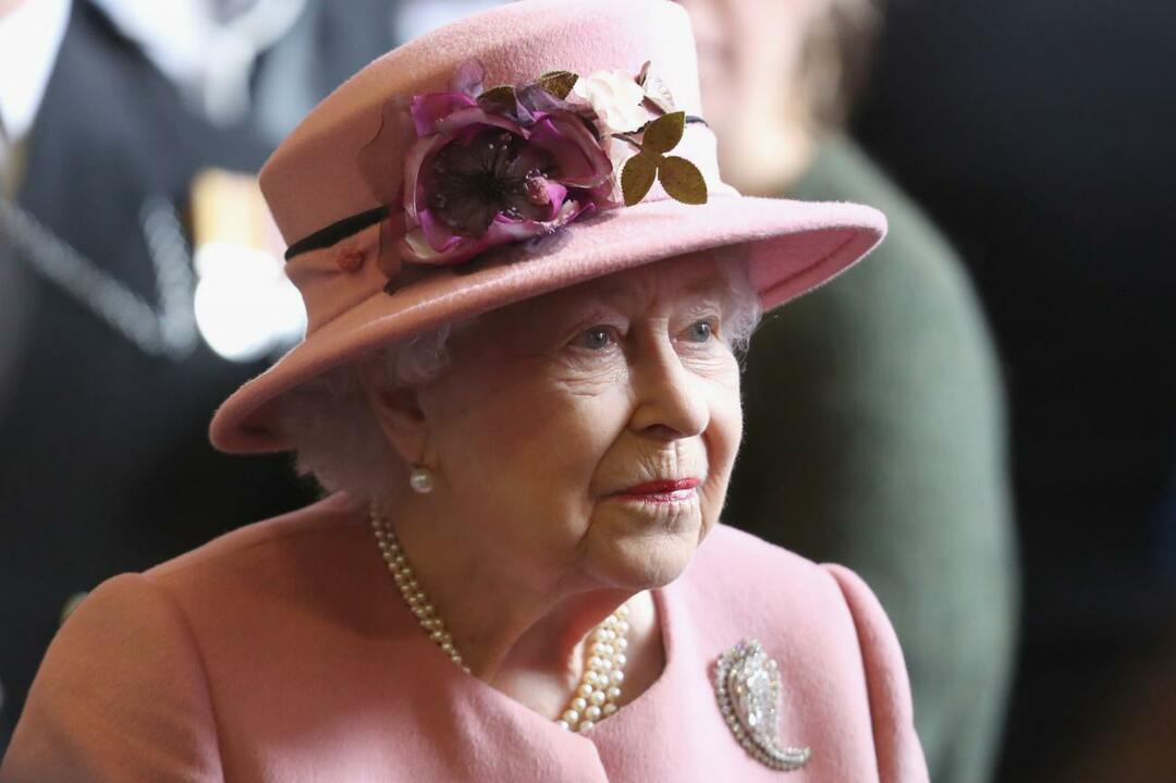 Kuningatar Elizabeth II: n ja Cemal Hünalin muisto yllätti kaikki