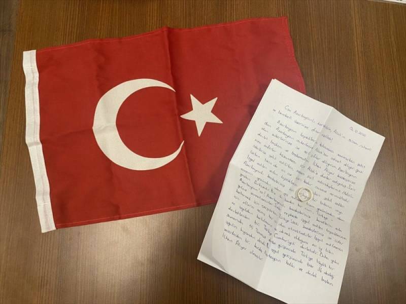 Opettajapariskunta lähetti kihlasormuksen Azerbaidžanin tukemiseksi