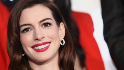 Anne Hathaway kertoi seuraajiensa kanssa, että hän oli raskaana toisen kerran!