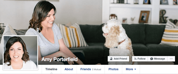 Amy Porterfield käyttää henkilökohtaisissa Facebook-profiileissaan rentoja kuvia, jotka toimisivat edelleen liiketoiminnassa.