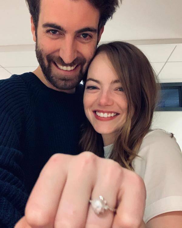 Emma Stone on kihloissa