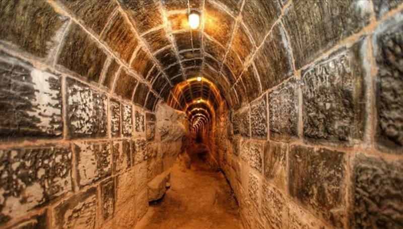 Tunnelit ja vesialue löydettiin historiallisesta Gaziantepin linnasta!