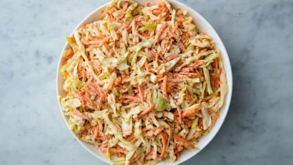 Kuinka tehdä käytännöllinen Coleslaw -kaali salaatti?