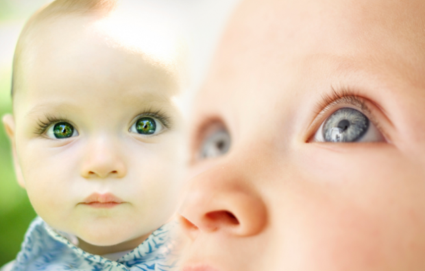 Silmien värin laskentakaava vauvoille! Milloin silmien väri on pysyvä vauvoilla?
