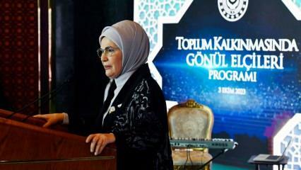 Emine Erdoğanin vapaaehtoisten lähettiläiden ohjelma yhteisön kehittämisessä