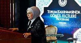 Emine Erdoğan on Vapaaehtoisten lähettiläiden yhteisökehitysohjelmassa!