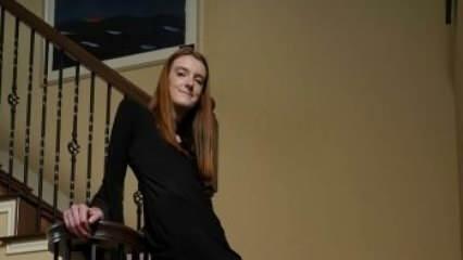 Nuori tyttö Yhdysvalloista saamaan nimensä Guinnessille, jolla on maailman pisimmät jalat