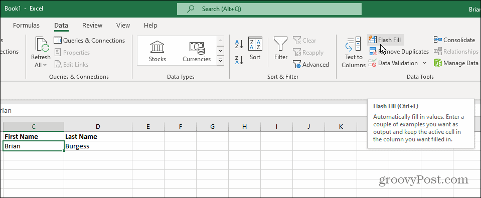 Tietotyökalut Flash-täyttö Excel