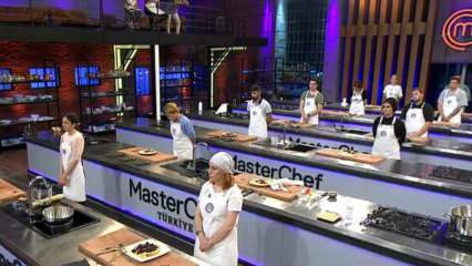 Ensimmäinen Masterchef 2020 -sarjassa! Tällä kertaa sitä pelattiin 4 hengen kanssa 6-hengen loppukilpailussa.