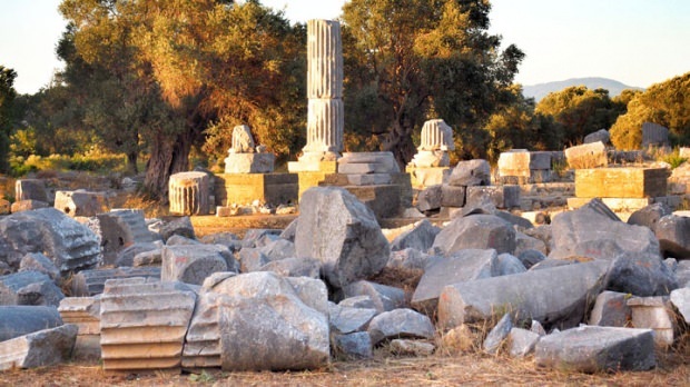 Teoksen muinainen kaupunki, Seferihisar