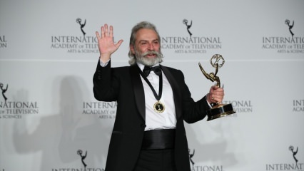  Emmy-palkittu näyttelijä Haluk Bilginer on edelleen ylpeä! 
