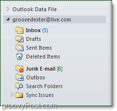live- tai hotmail-tilisi lisätty Outlookiin liittimen kautta