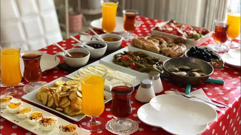 Mitä pitäisi tehdä Ramadanin jälkeen? Pitää syödä aamiaista juhliaamuna