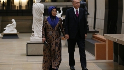 Ottomaanien yksityiskohdat First Lady Erdoganin mekossa!