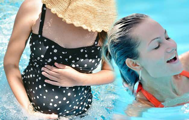 Uinnin edut raskauden aikana! Onko mahdollista päästä uima-altaaseen raskauden aikana?